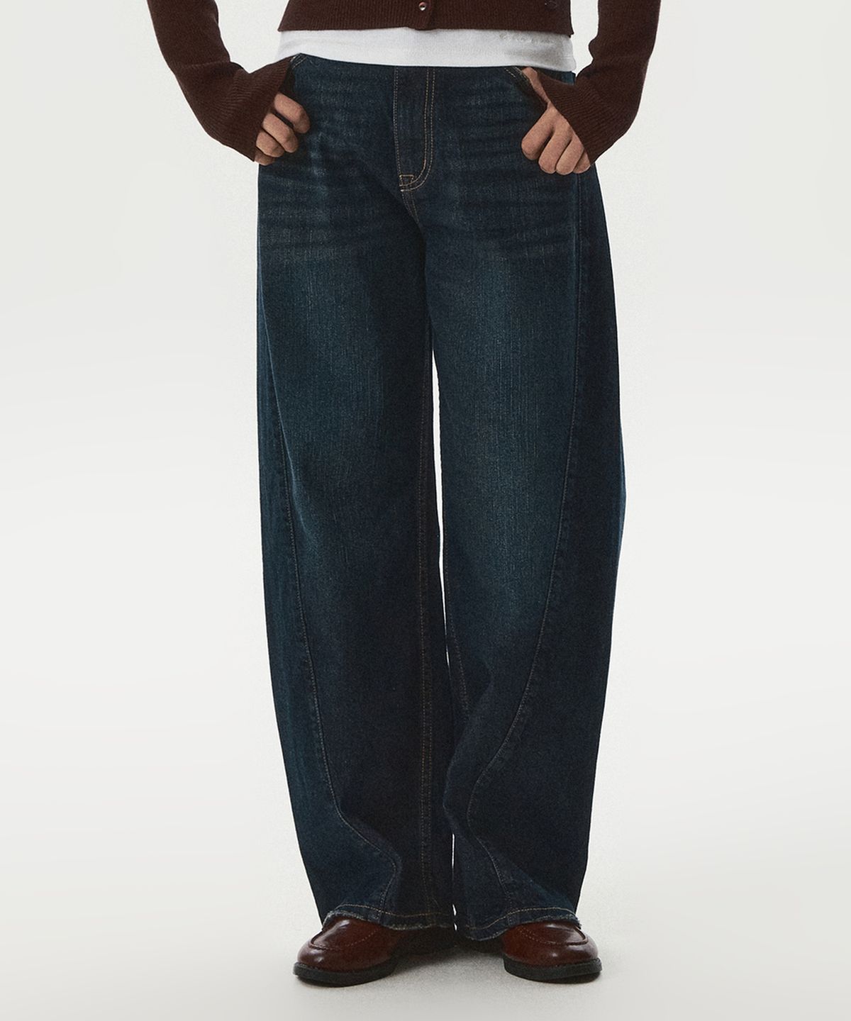 후아유(WHO.A.U) Barrel-fit Denim(F) / WHTJG3831F
