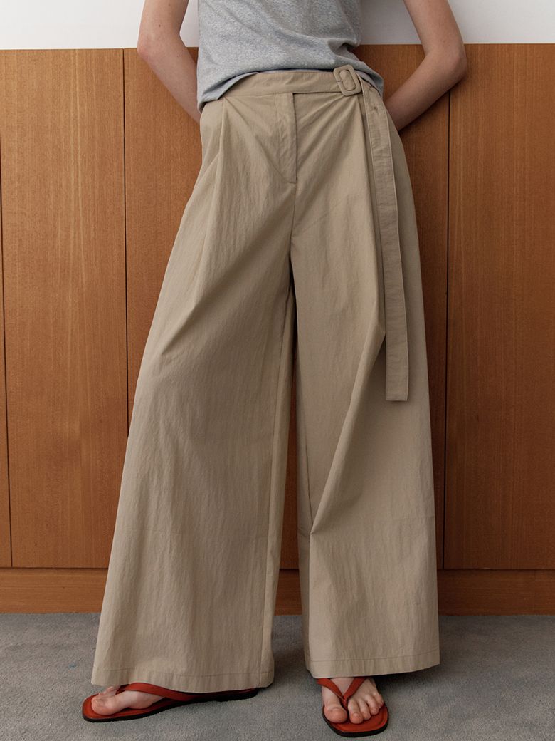 PIN-TUCK WIDE BELTED PANTS_BEIGE