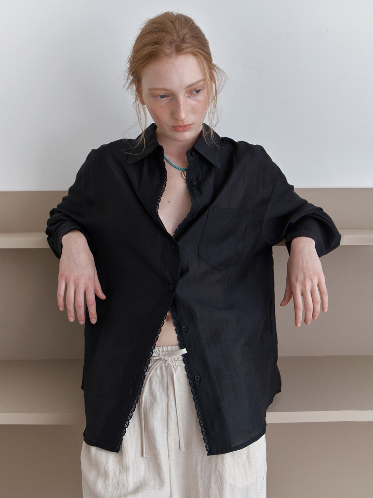 엘씨브이(LCVE) SEE-THROUGH TENCEL SILKY SHIRT_BLACK