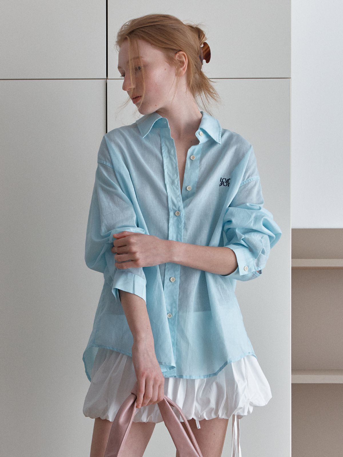 엘씨브이(LCVE) EMBROIDERY LINEN SHIRT_BLUE