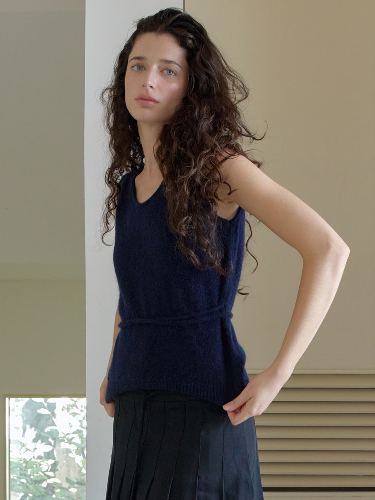 엘씨브이(LCVE) COZY MOHAIR KNIT VEST_COBALT BLUE
