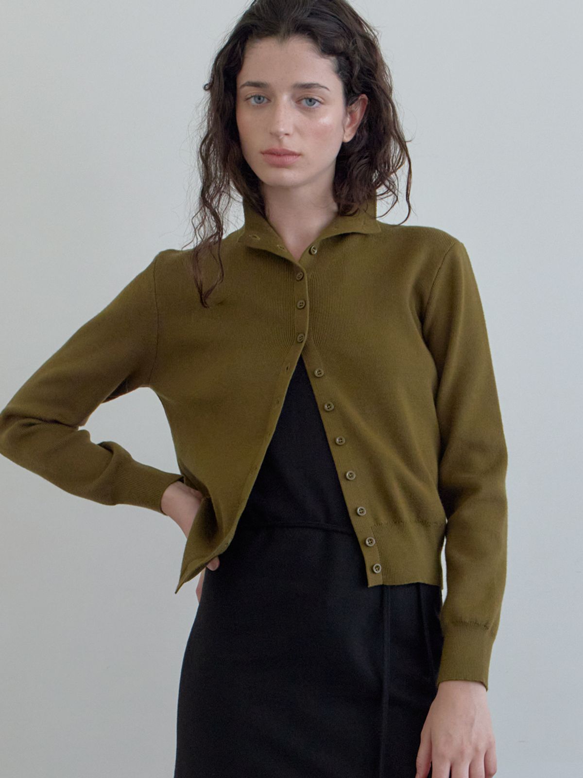 엘씨브이(LCVE) BUTTON-UP KNIT CARDIGAN_OLIVE