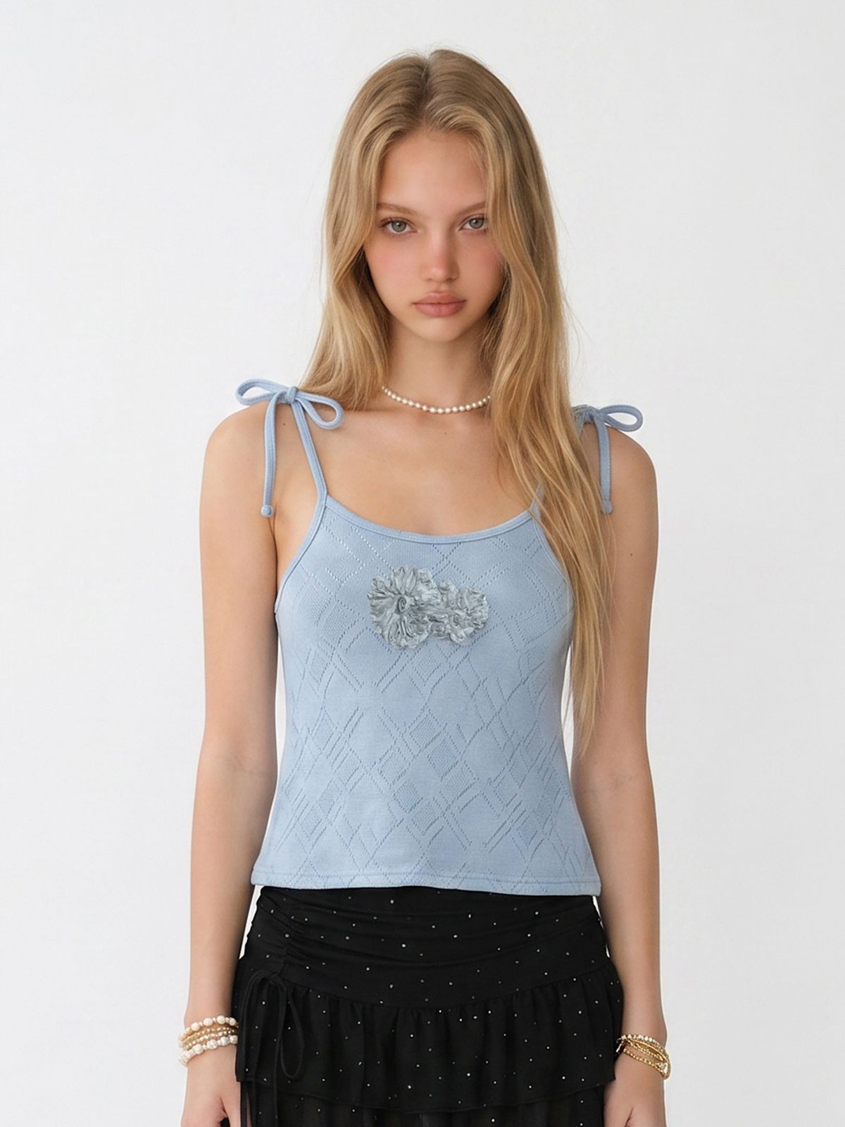 그레이티스트(THE GREATEST) Flower Strap Top Light Blue