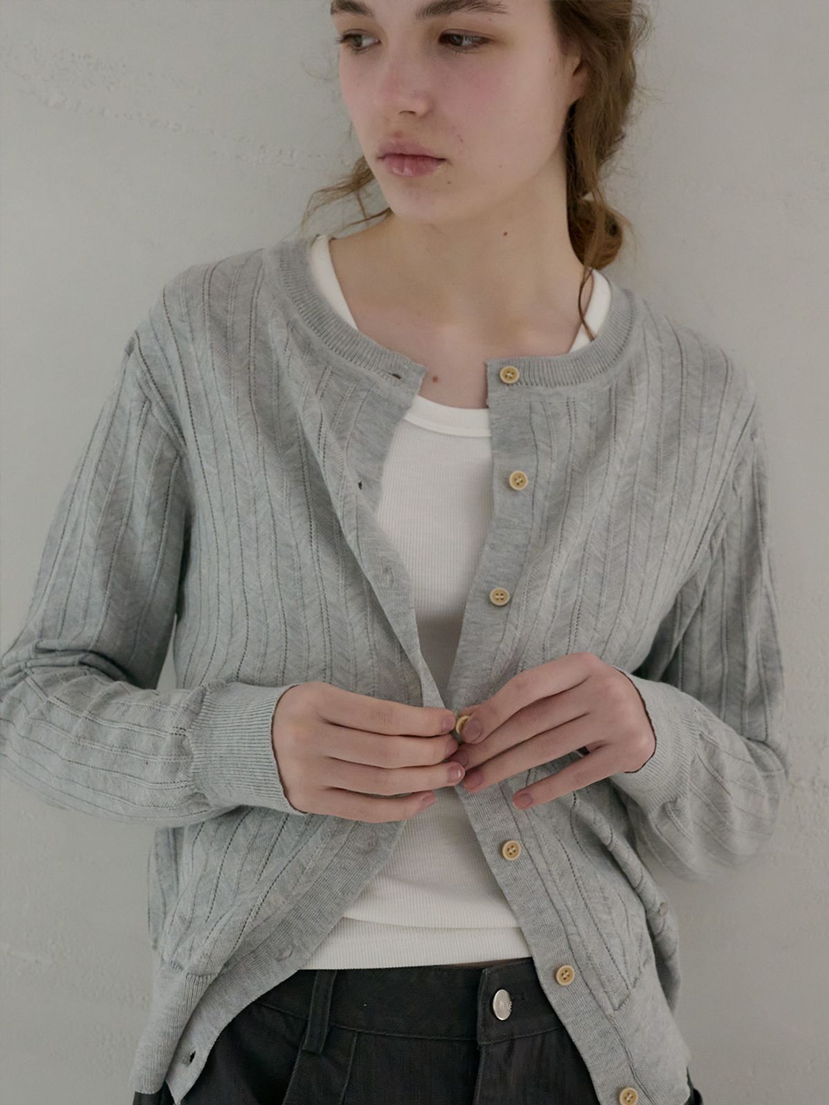 엘씨브이(LCVE) EYELET STITCH KNIT CARDIGAN_LIGHT GRAY