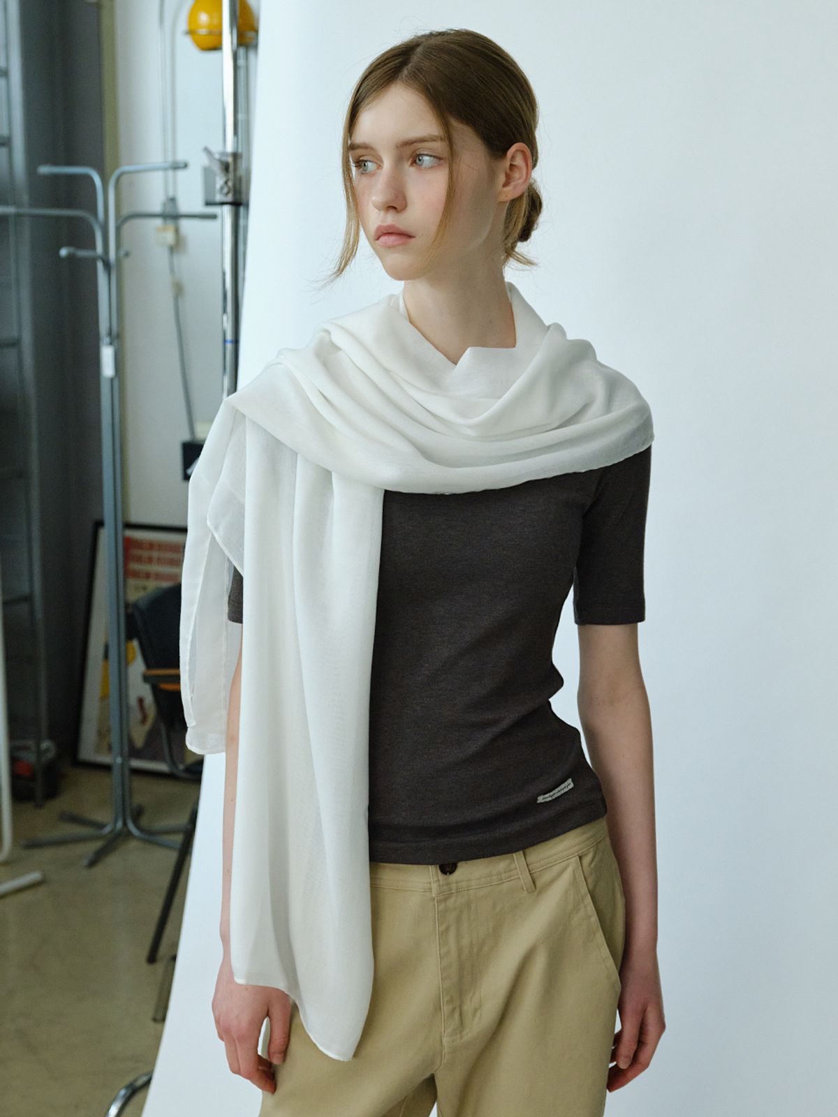 엘씨브이(LCVE) AIRY SOFT MUFFLER_WHITE