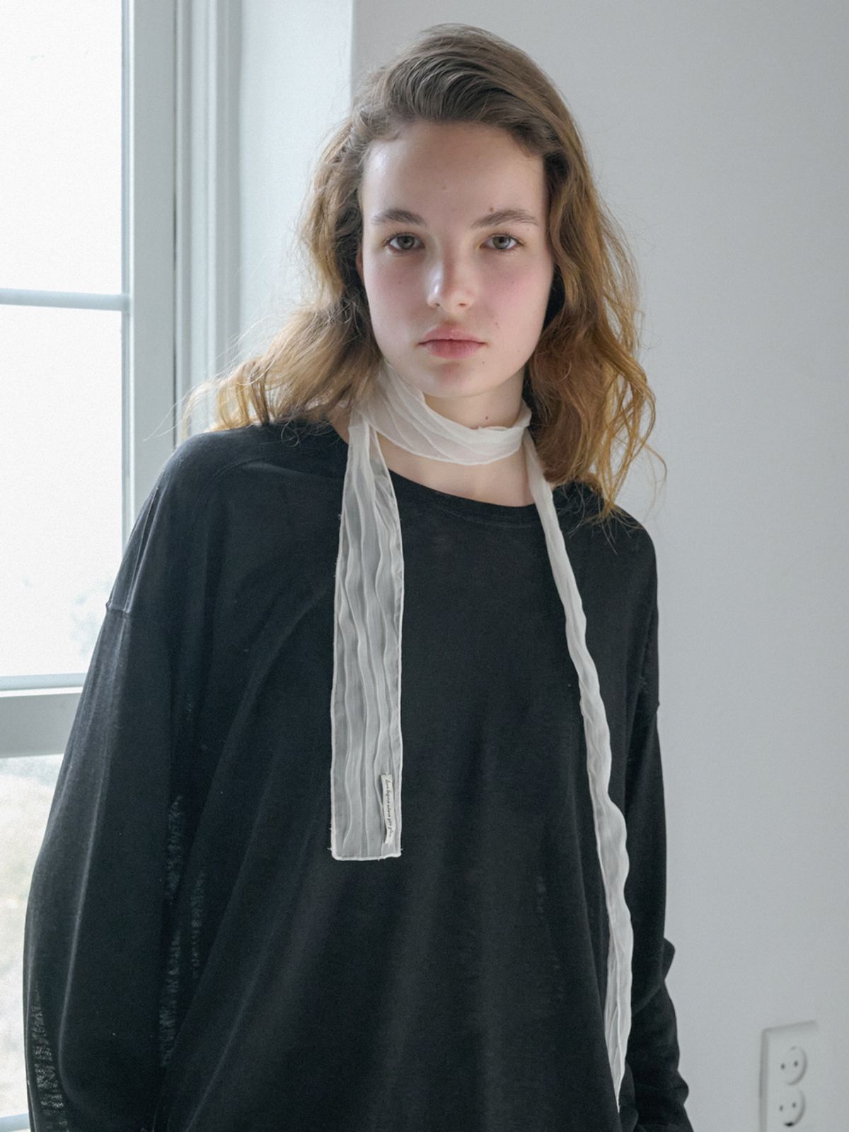 엘씨브이(LCVE) CRINKLED SHEER SCARF_WHITE