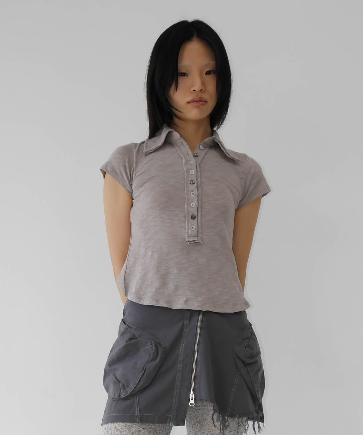 파히섬(PAHISUM) 버튼 칼라 슬림티_베이지