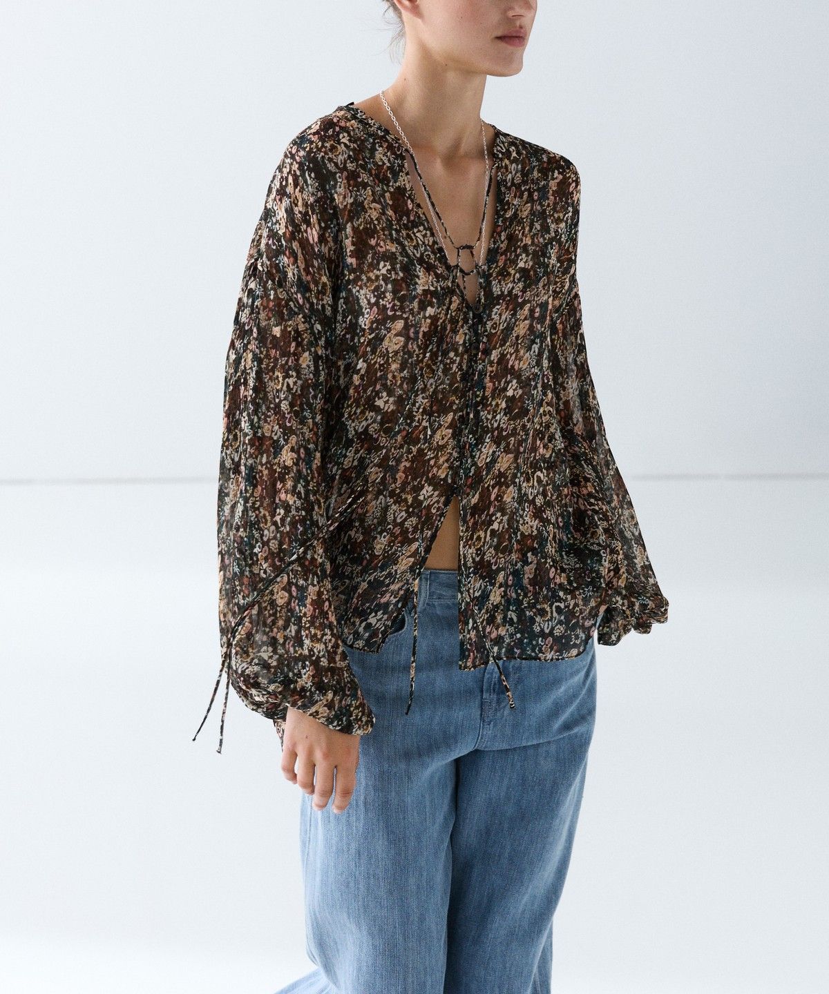 마시모두띠(MASSIMO DUTTI) 프린트 디테일 루즈핏 셔츠