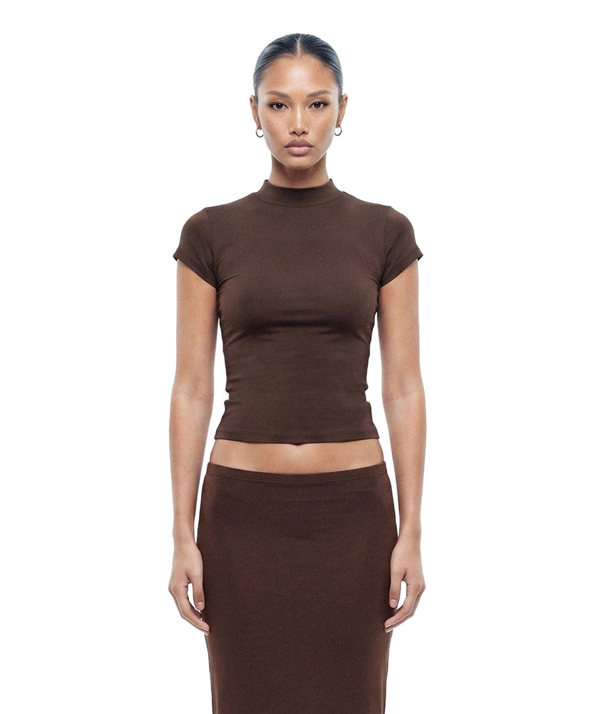 배드블러드(BADBLOOD) Everyday Mock-Neck Short Sleeve T-Shirt - Brown