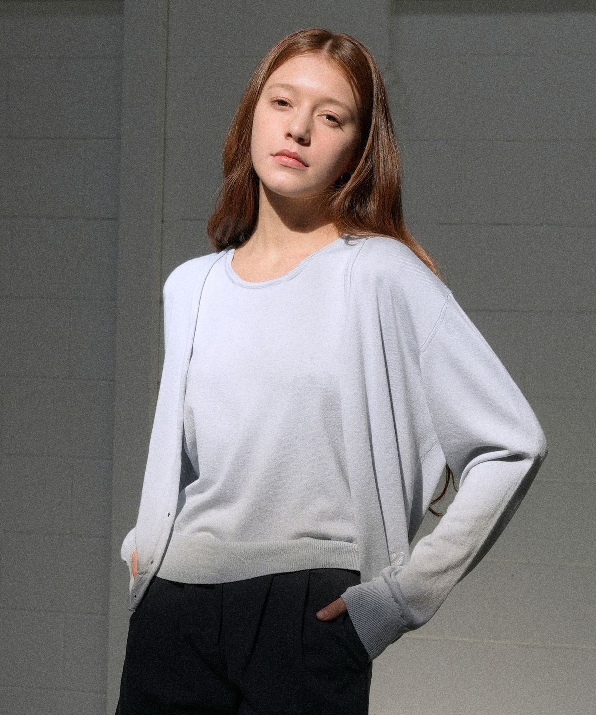 블레티(VLETI) Logo Embroidered Cardigan & Sleeveless Set (sky blue)