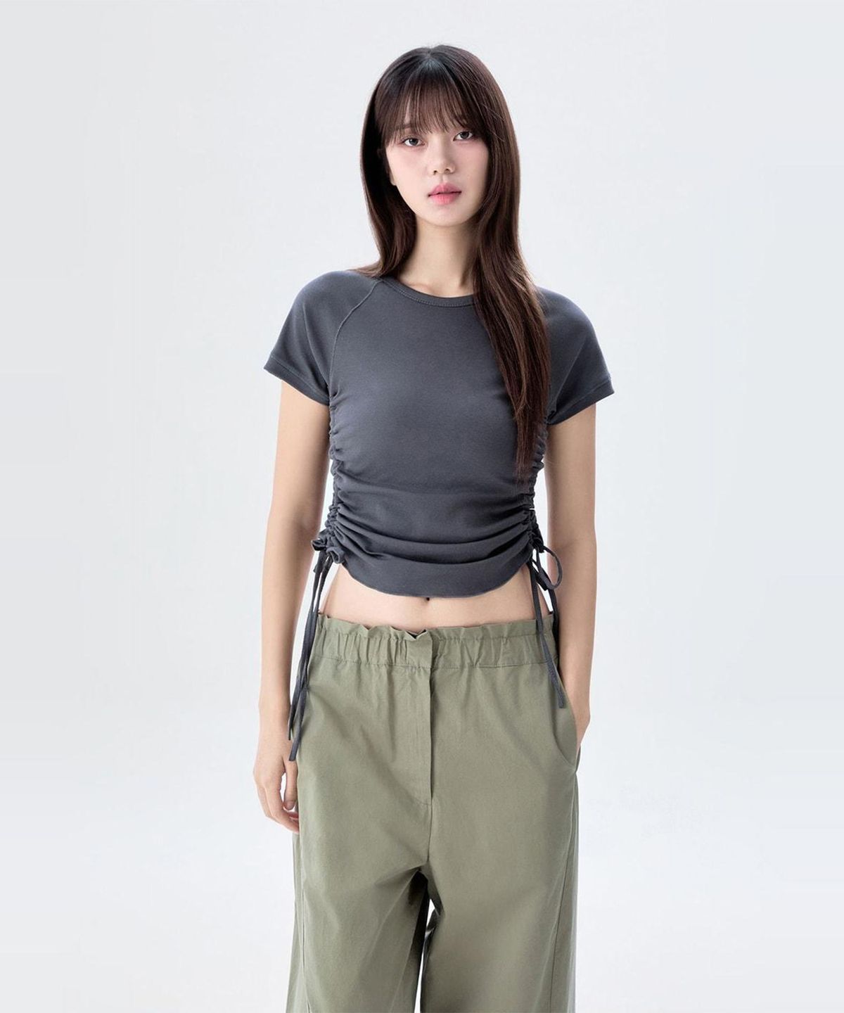 미쏘(MIXXO) 사이드 셔링 반팔 티셔츠_MIWHWG97SS