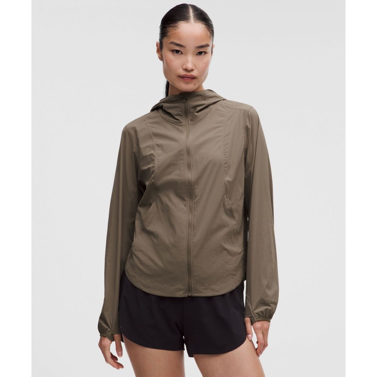 룰루레몬(LULULEMON) UV 프로텍티브 벤틸레이티드 패커블 재킷  NOMD