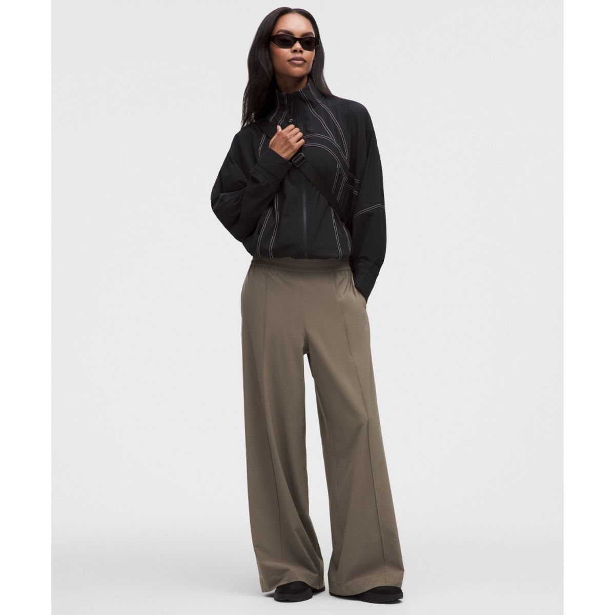 룰루레몬(LULULEMON) 브리즐리 미드라이즈 팬츠 *레귤러  NOMD