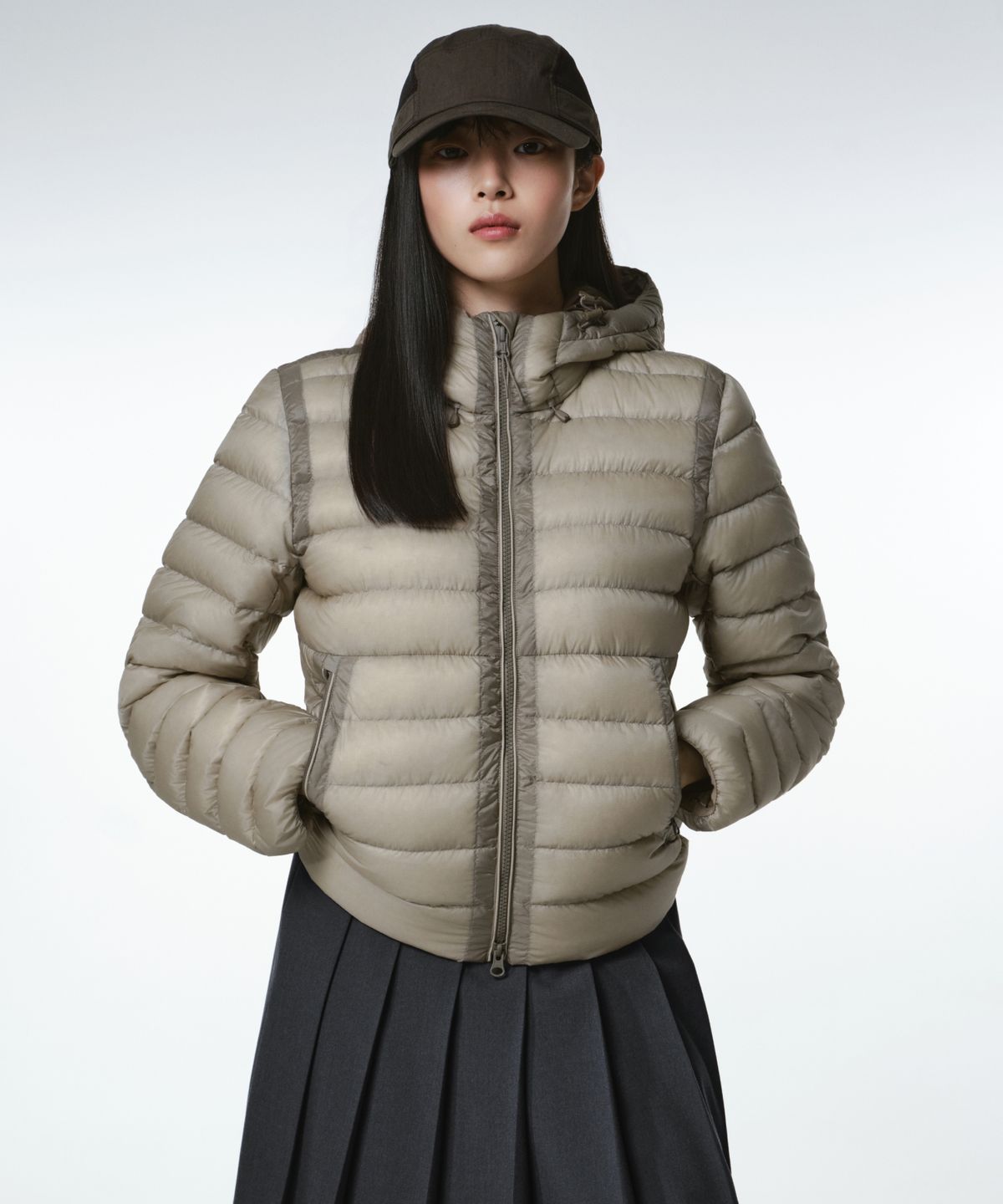 무신사 스탠다드 우먼(MUSINSA STANDARD WOMAN) [시티 레저] 우먼즈 시어 후디드 라이트 다운 재킷 [더스티 베이지]