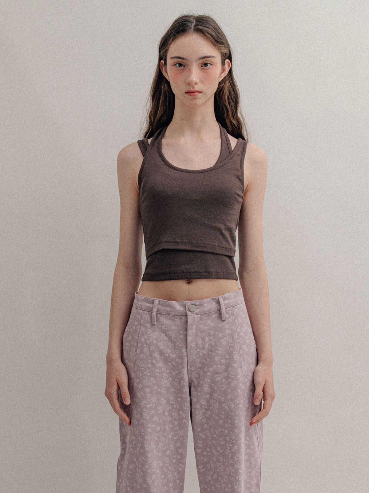 비수스(VISUS) Layerd Halter Top_Brown