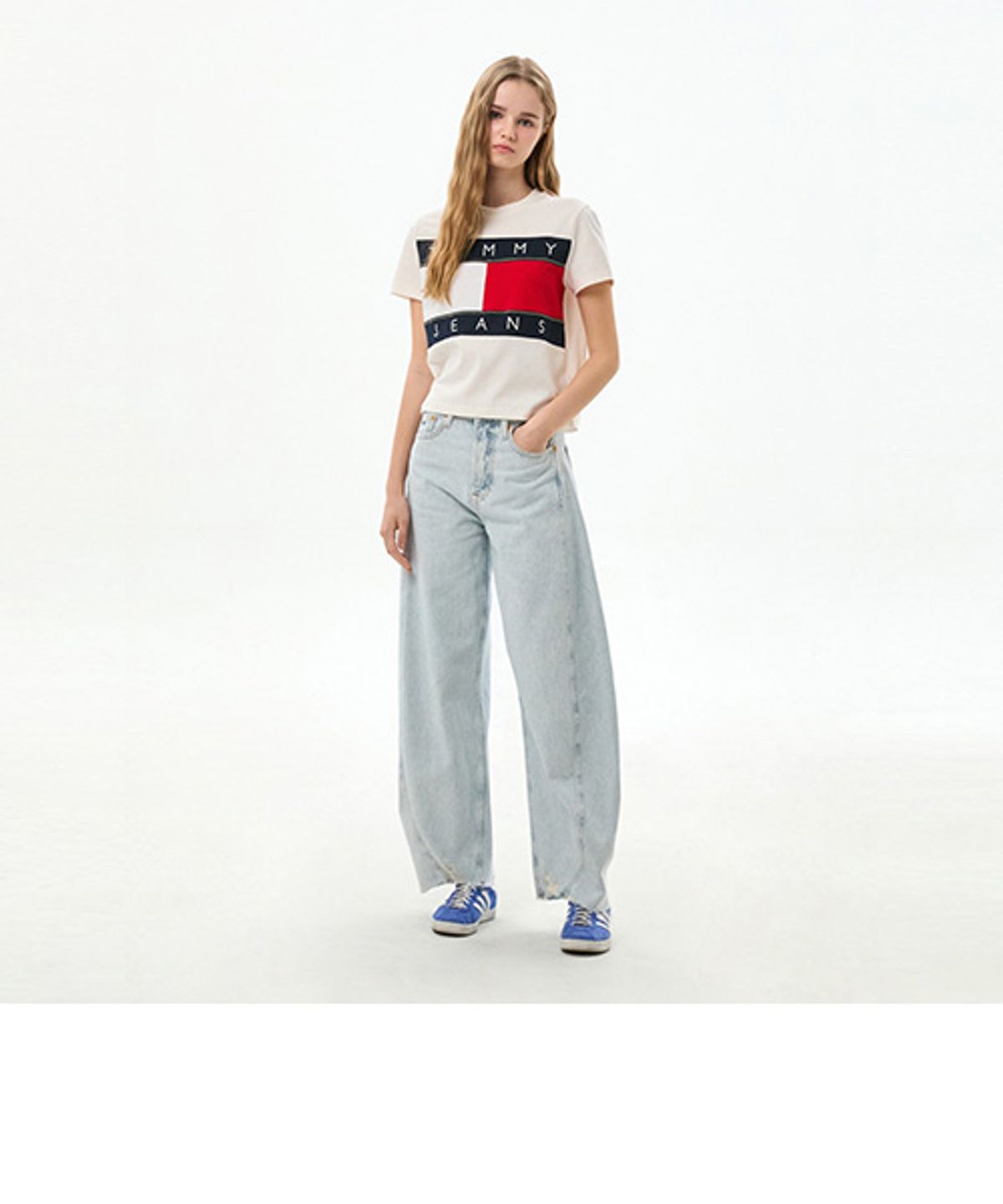 타미진스(TOMMY JEANS) 엘라 립 베럴 크롭 데님 팬츠 (T32G6NEB46TWT11AB)