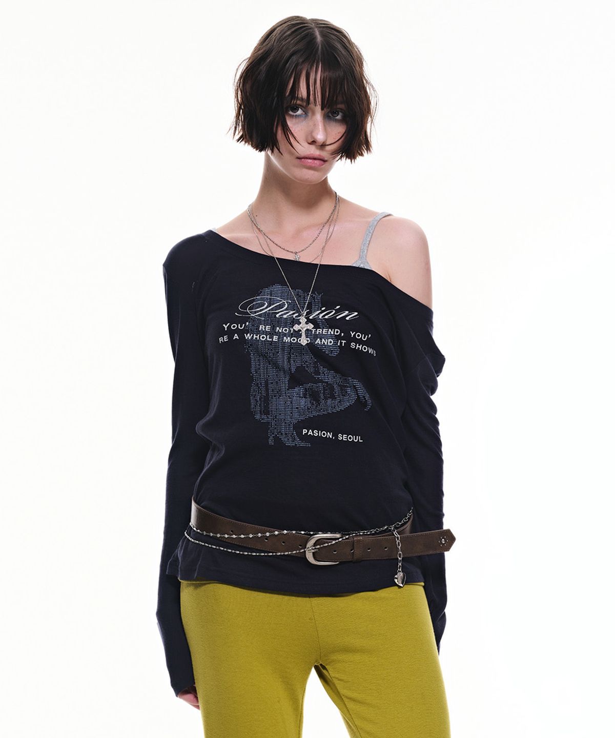 파시온(PASION) 무드 시그널 긴팔티_네이비 Mood signal Long sleeve tee_Navy