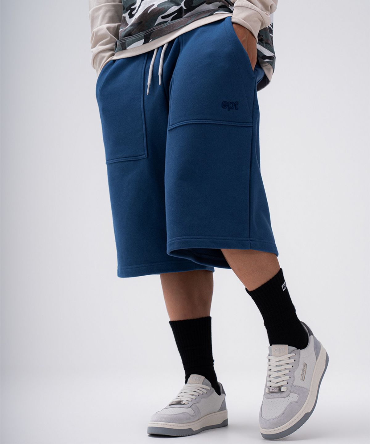 이피티(EPT) OUT POCKET SWEAT HALF PANTS (NAVY)