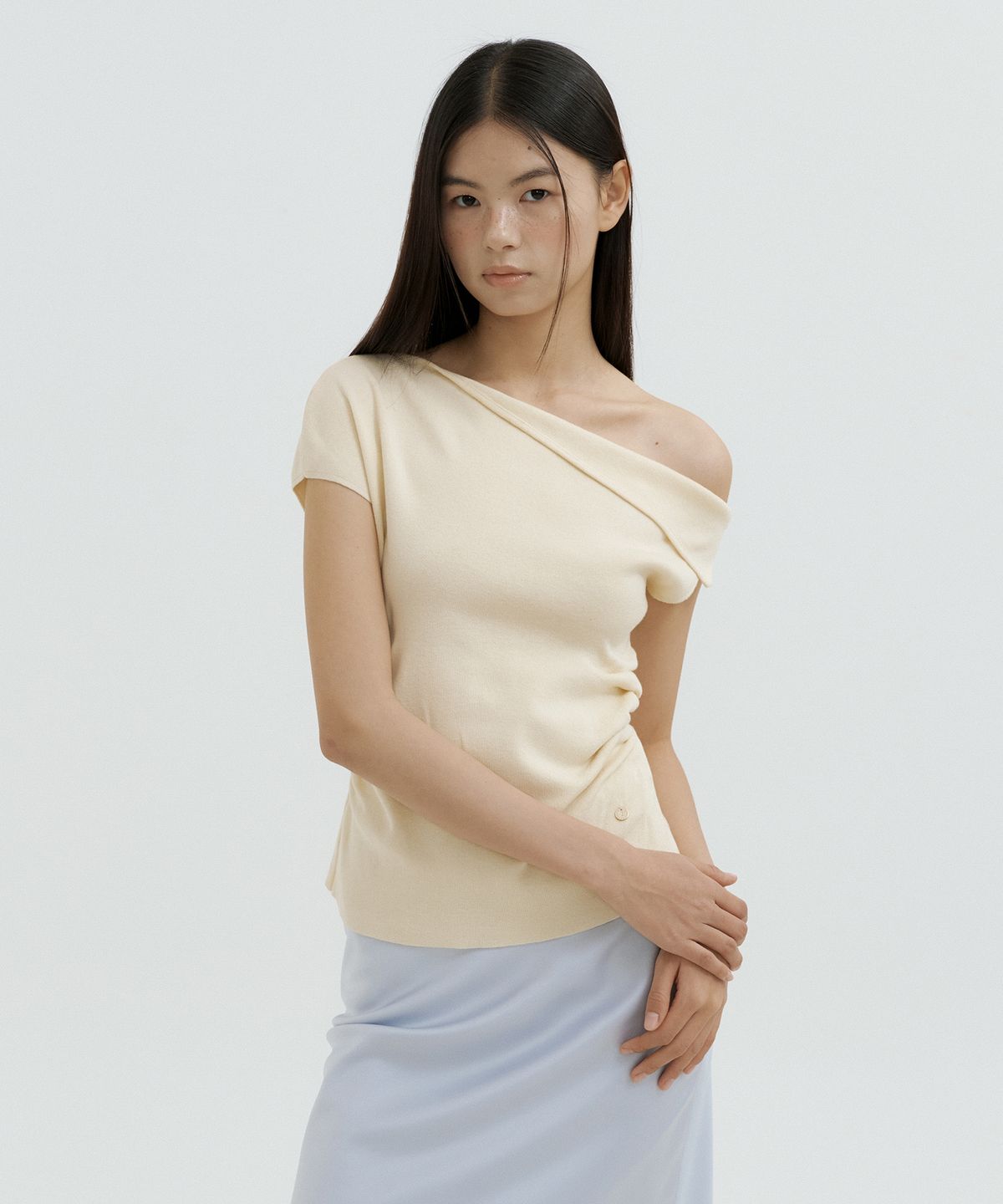 루시르주(LUCIR ZU) Shirring drop sleeveless knit (soft yellow)