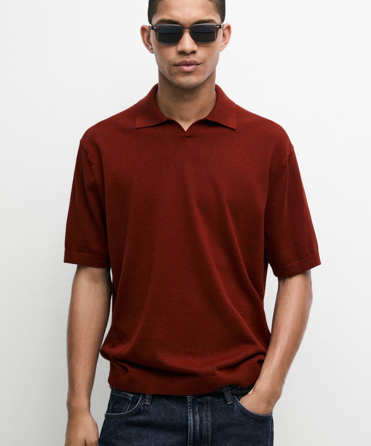 마시모두띠(MASSIMO DUTTI) 100% 코튼 브이넥 니트 폴로 셔츠