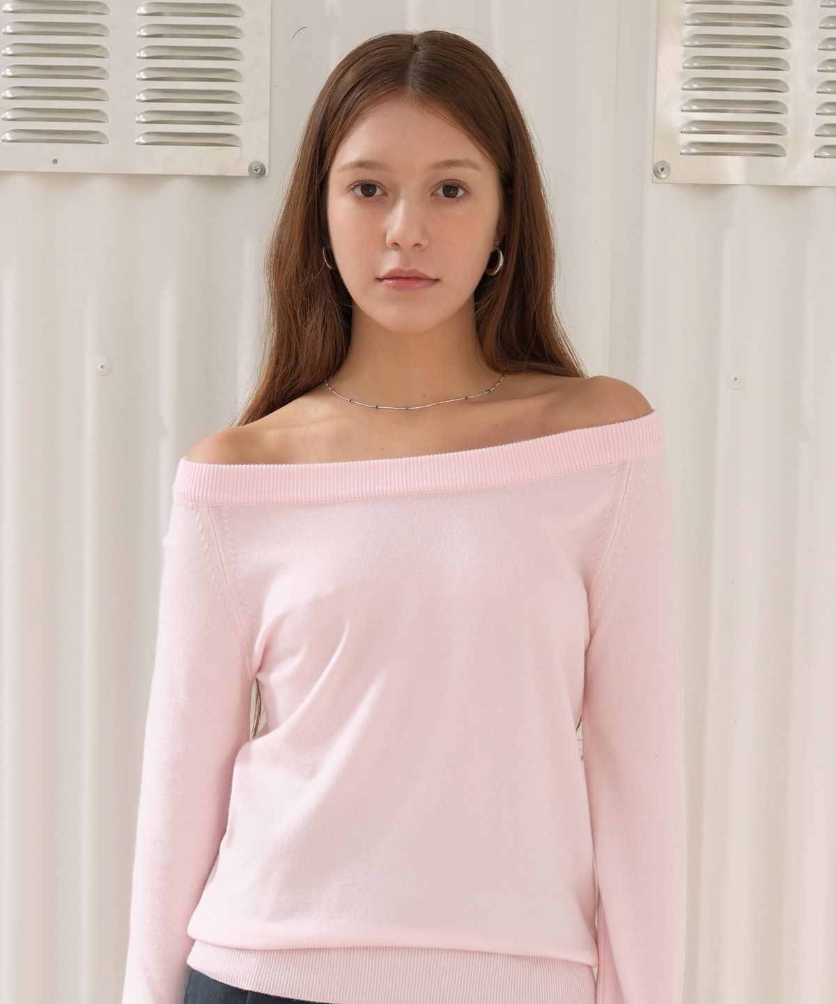 블레티(VLETI) Boat Neck Raglan Loose-Fit Plain Knit (pink)