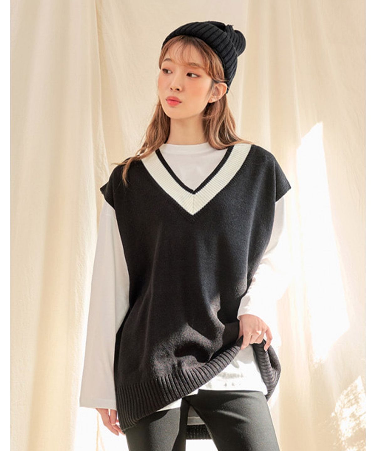 반에이크(VANAKE) 박스핏 브이베스트_OB02VTME02Z