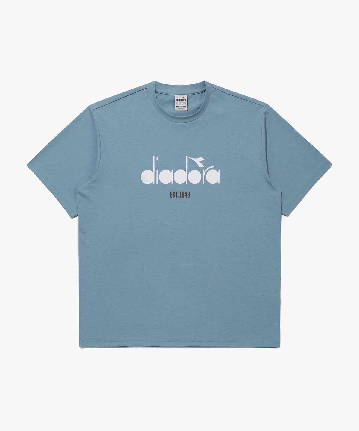 디아도라(diadora) 에어텍스 로고 반팔 티셔츠 SKY BLUE