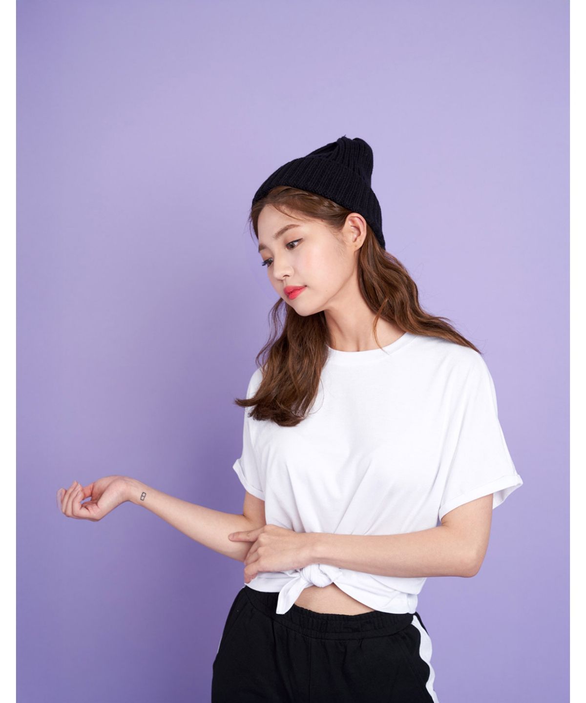 반에이크(VANAKE) 매듭 티셔츠_OA95TSM110Z
