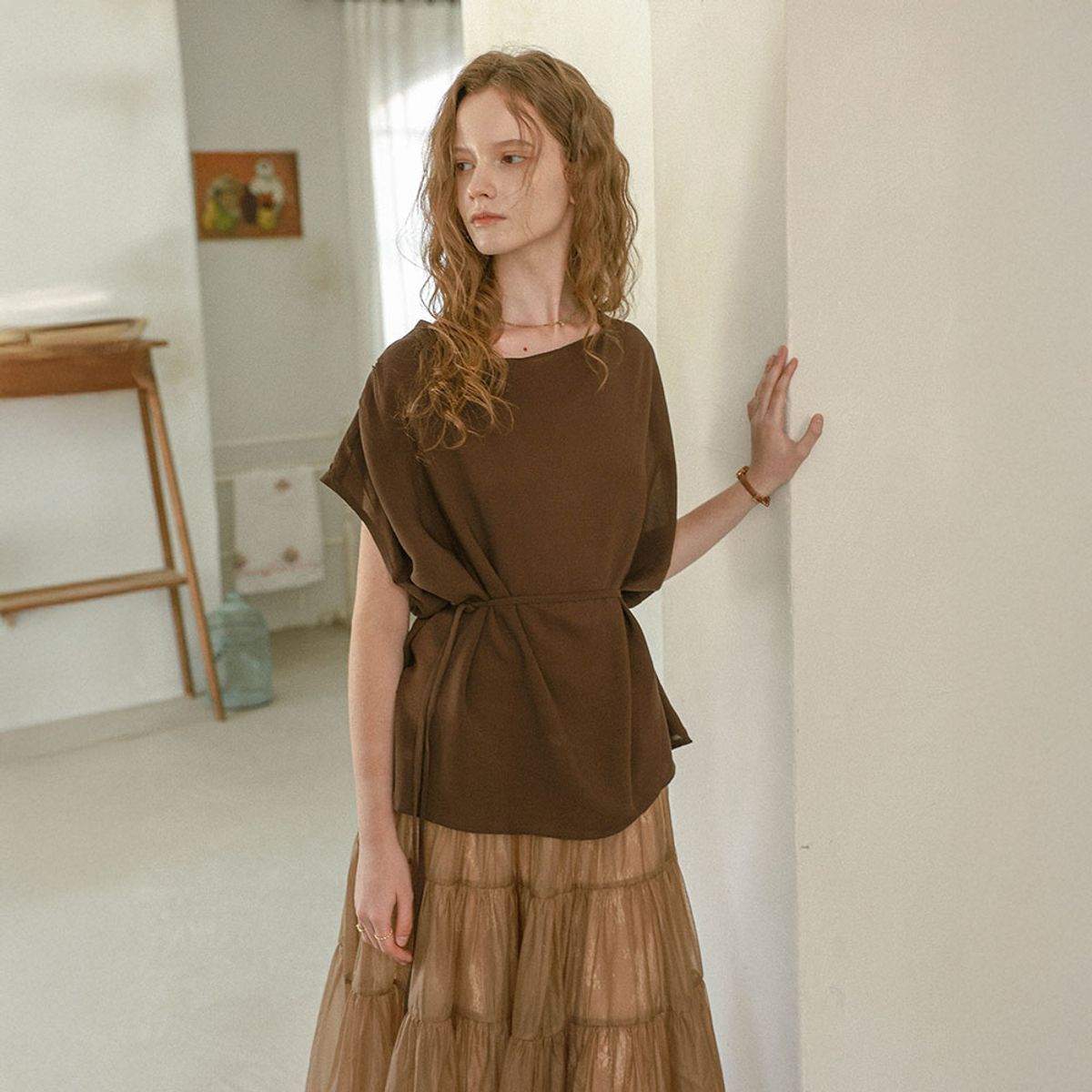프라우드 마리(PROUD MARY) PM_Cap sleeve belted blouse_BROWN