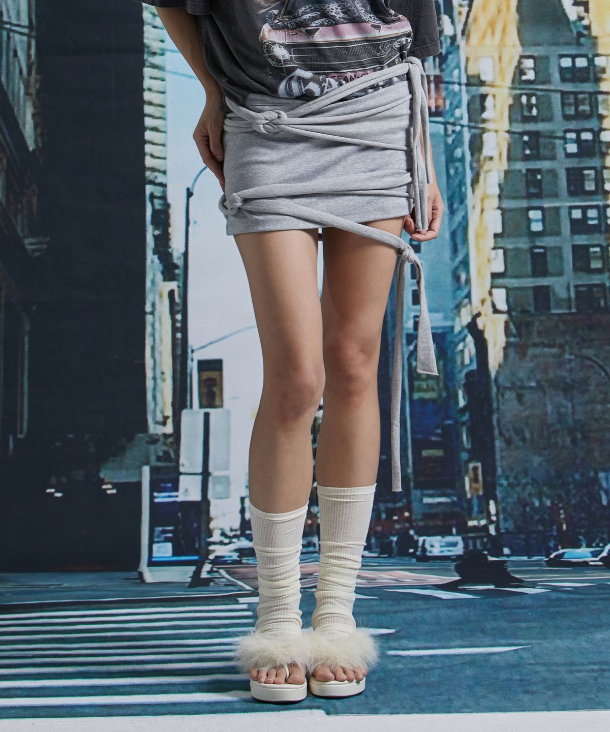 게이트리스(GATELESS) DOUBLE MINI SKIRT