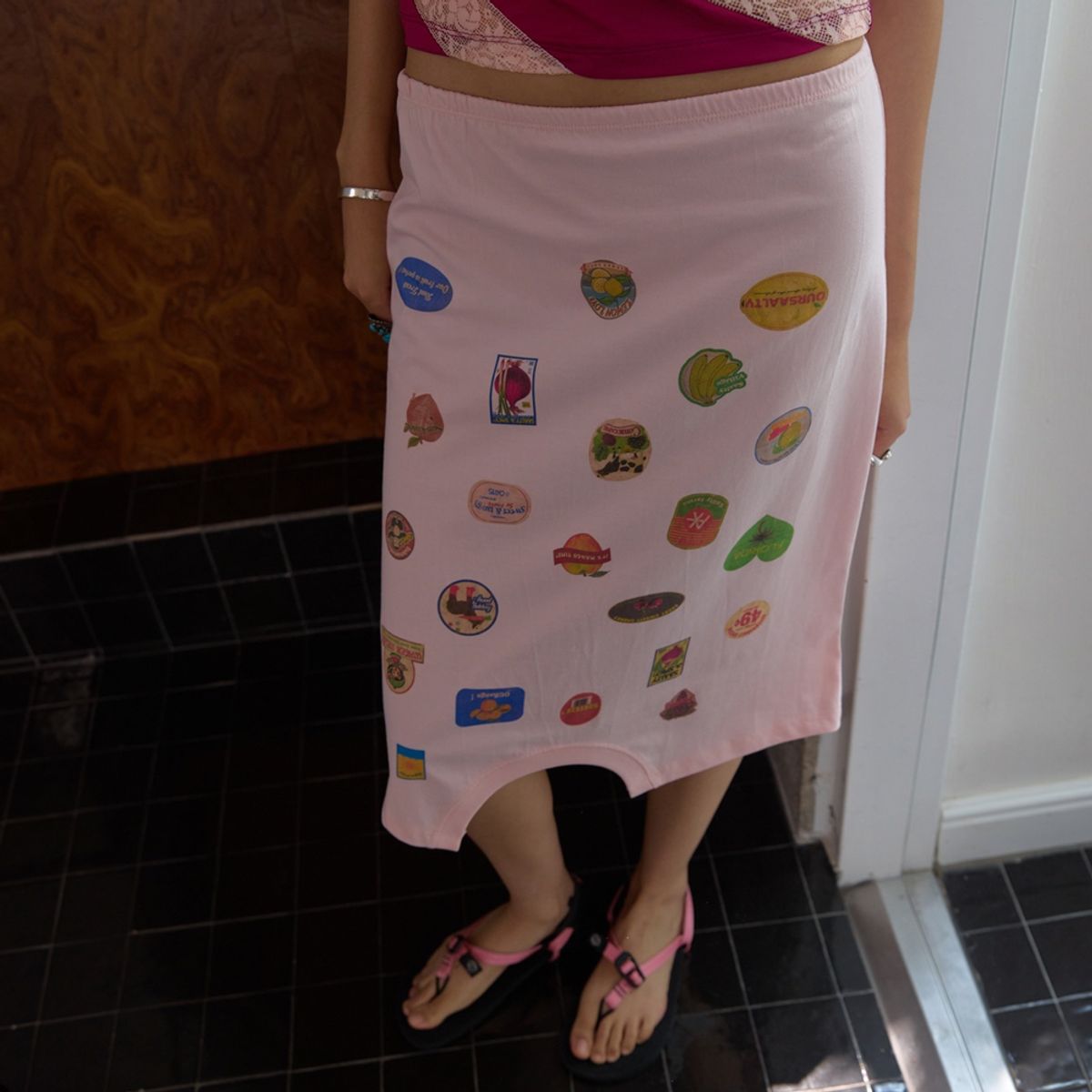 아우어솔티(OURSAALTY) Replay Sticker Skirt / Pink