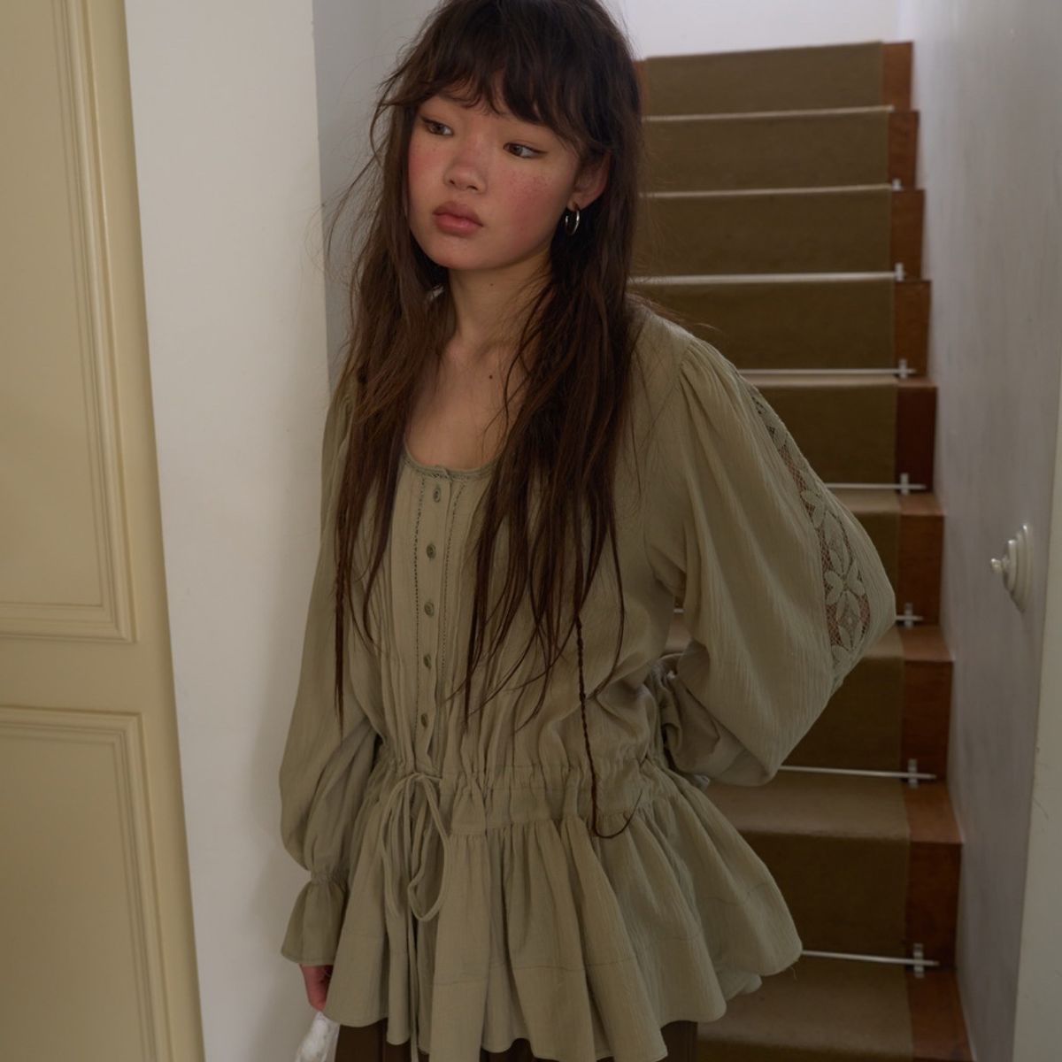 아우어솔티(OURSAALTY) Bohemian Pintuck Mini Dress / Khaki