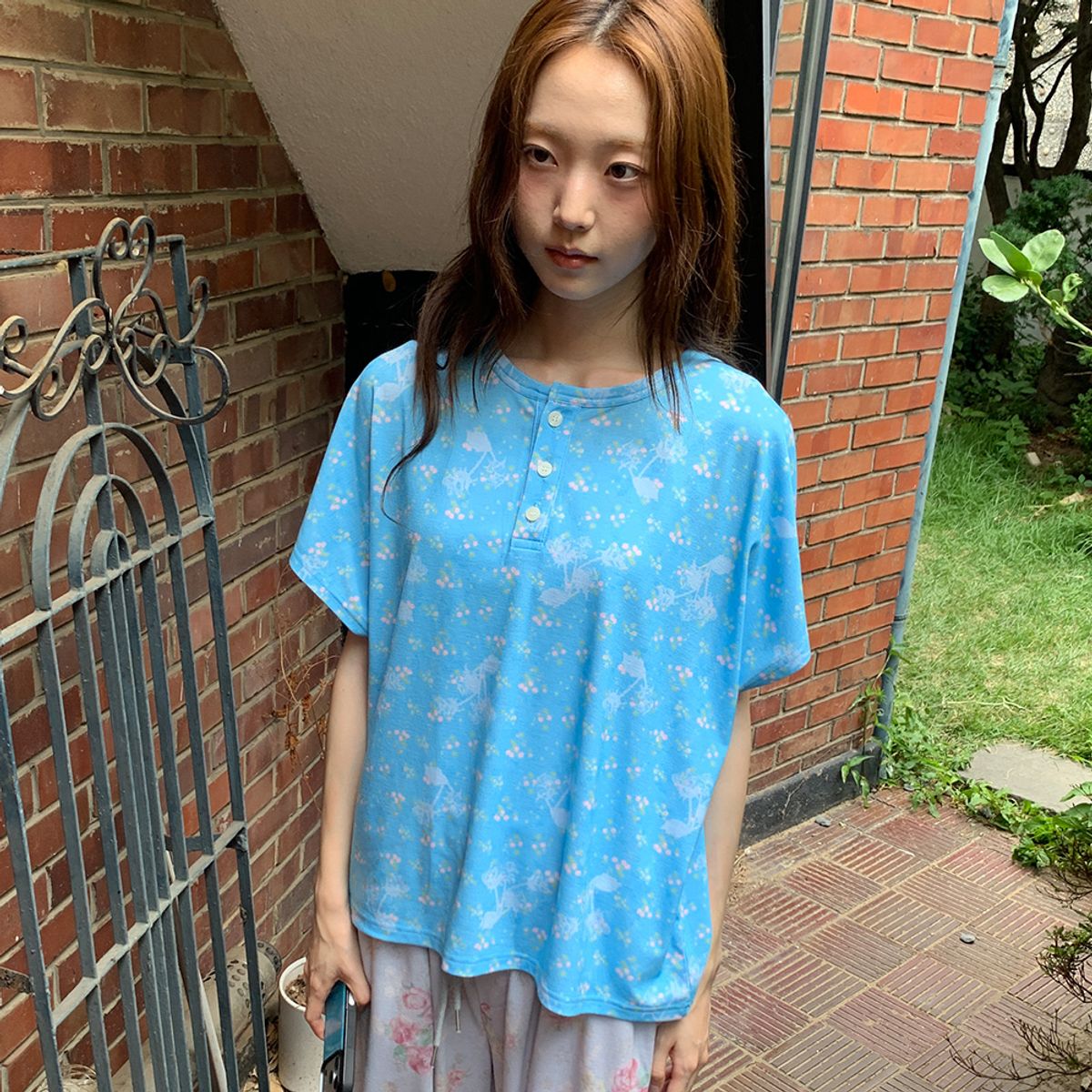 뮤즈무드(MUSEMOOD) Cool Rose Dolman Tee (티셔츠)