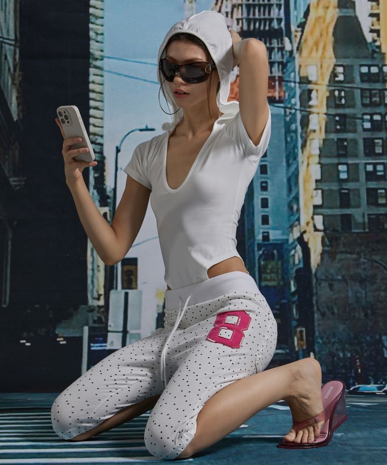 HOOD BODYSUITE