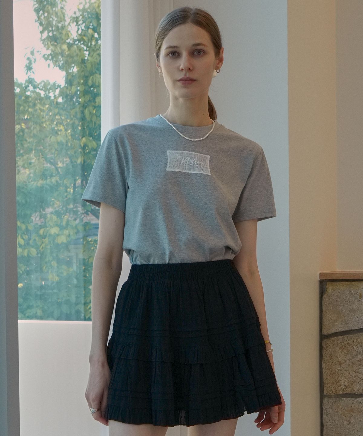 블레티(VLETI) Cotton Blend Layered Lettering Regular Fit T-Shirt (gray)