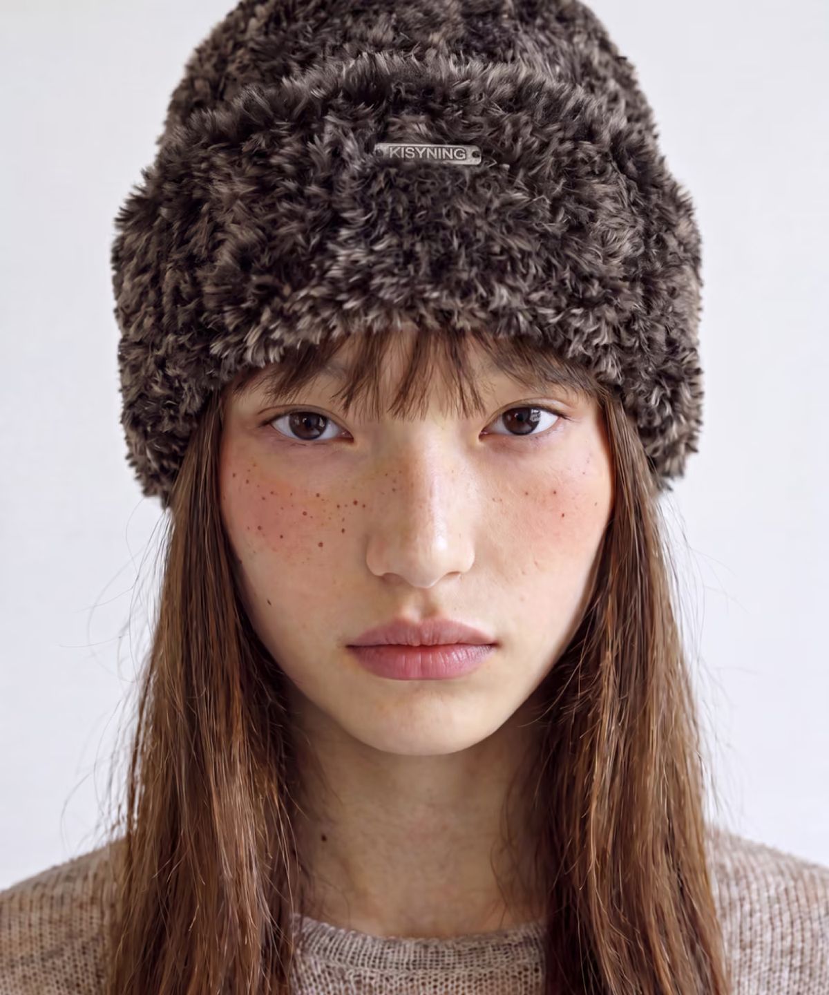 키시닝(KISYNING) Soft Fur Beanie (Wolf Grey)