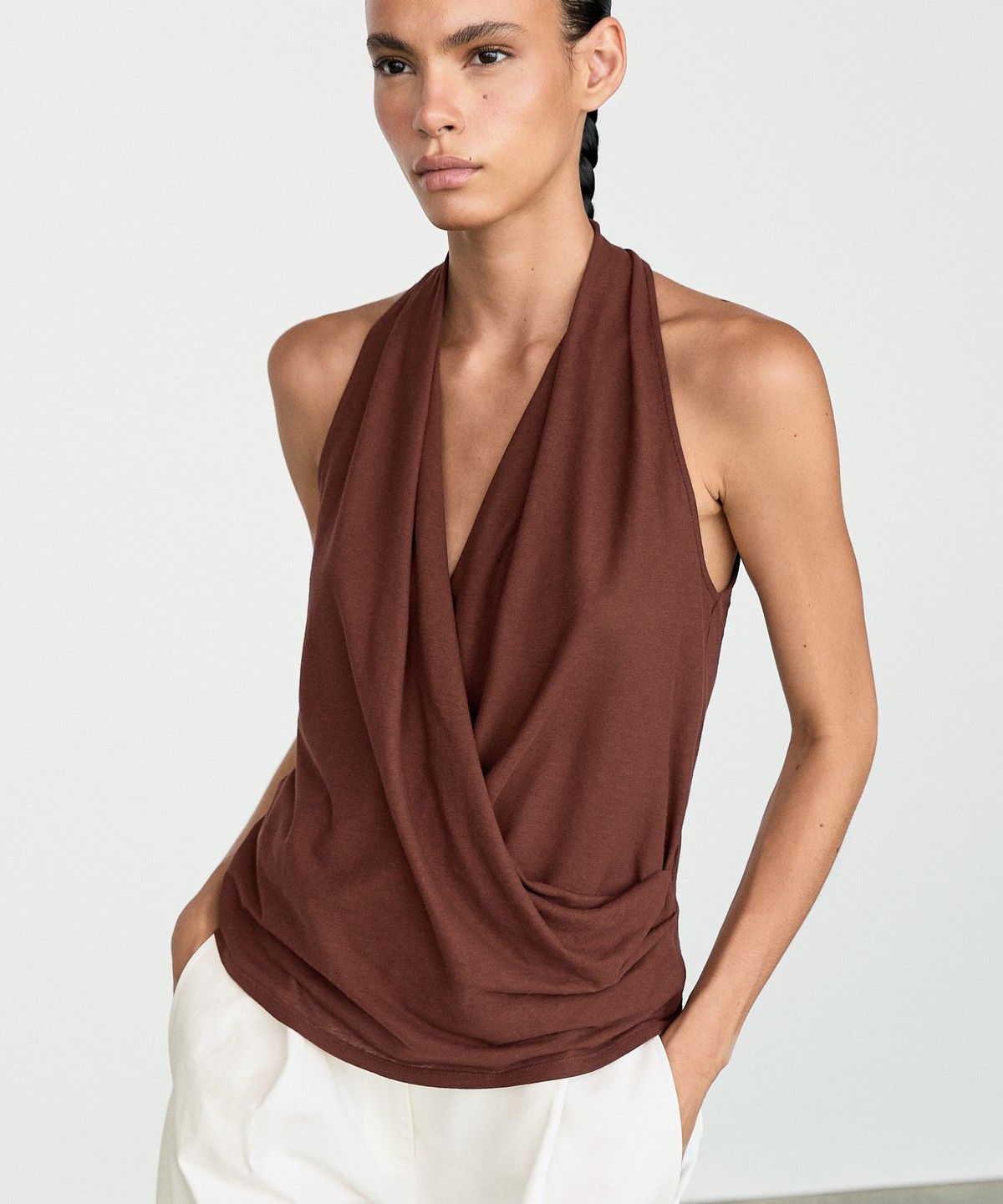 마시모두띠(MASSIMO DUTTI) 100% 코튼 드레이프 랩넥 탑