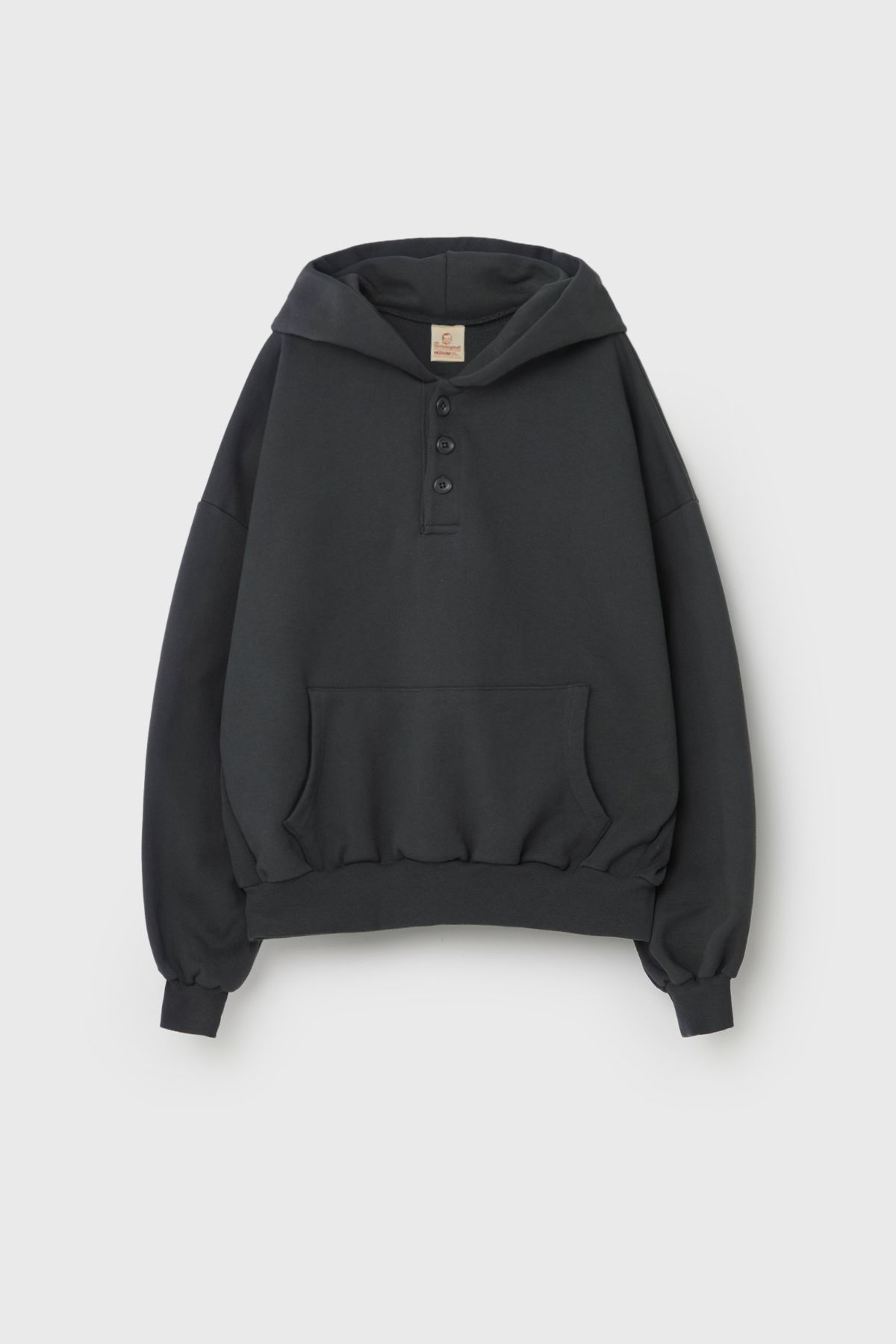 벌스데이수트(BIRTHDAYSUIT) HENLEY HOODIE (BLACK)