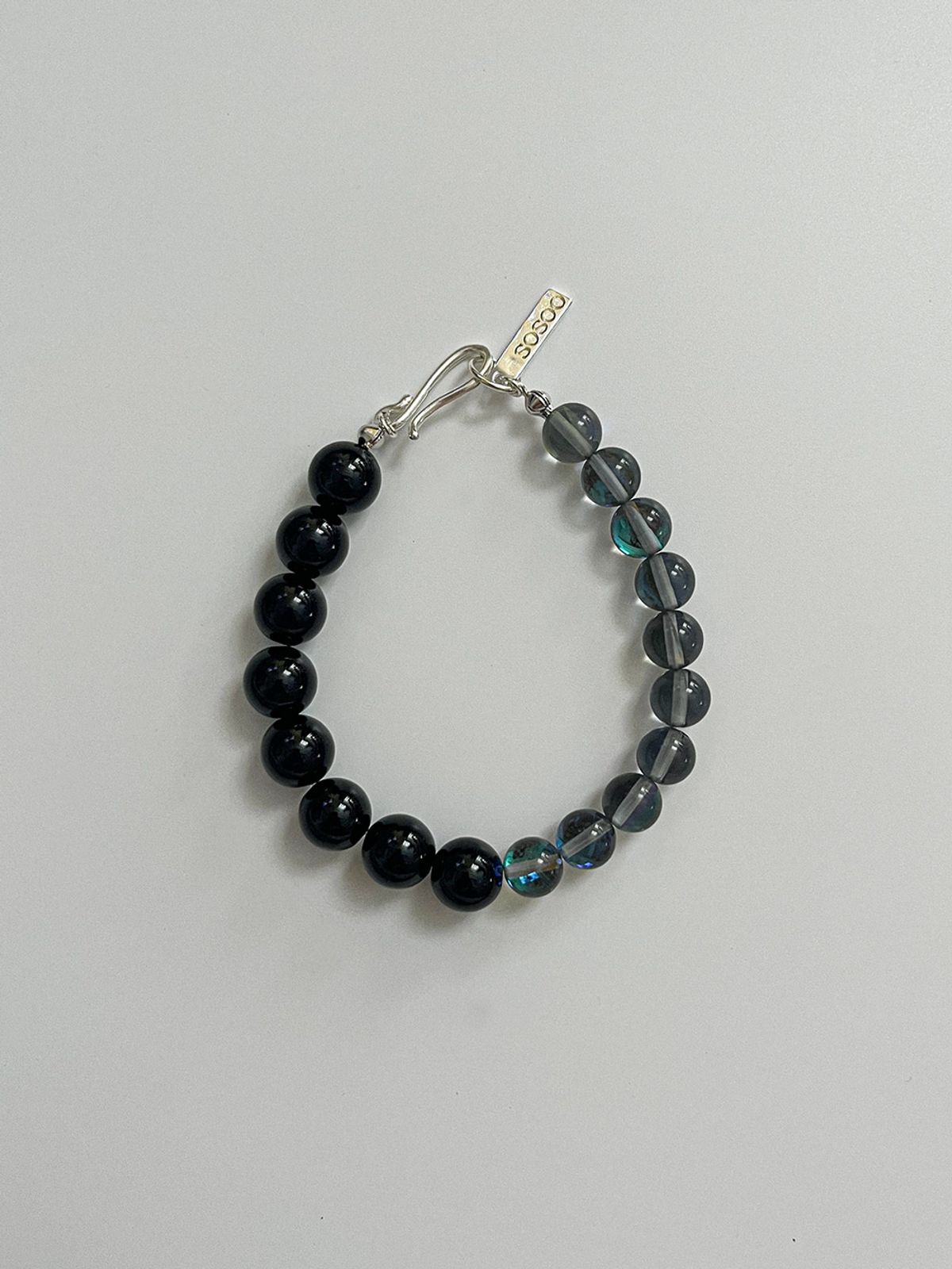 소수(SOSOO) Two Mix Gemstone Toggle Bracelet [Aurora]