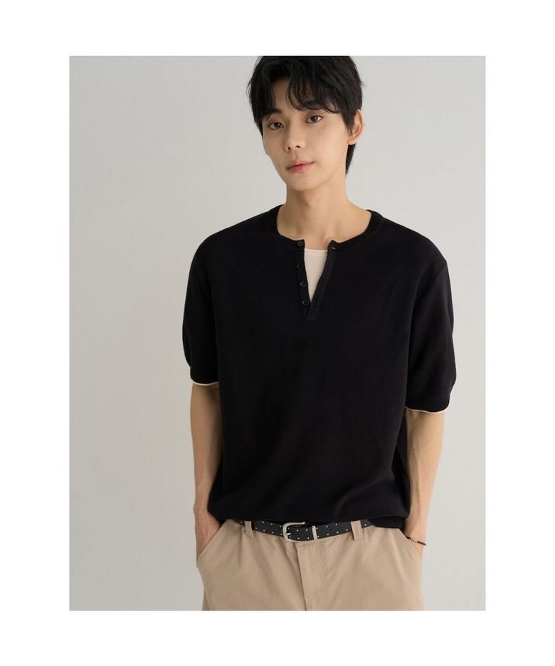 레이어드 배색 헨리넥 반소매 니트  블랙