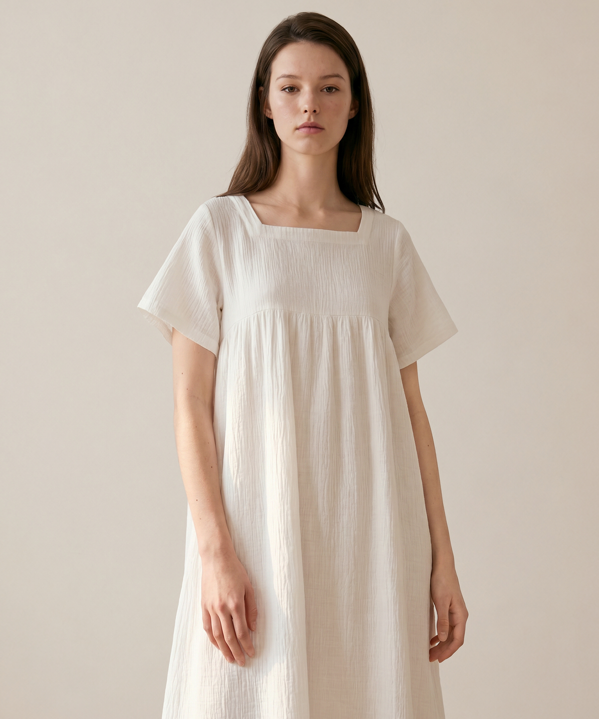 보일하우스(BOIL HOUSE) Airy Cotton Shirring Long One Piece (misty white)