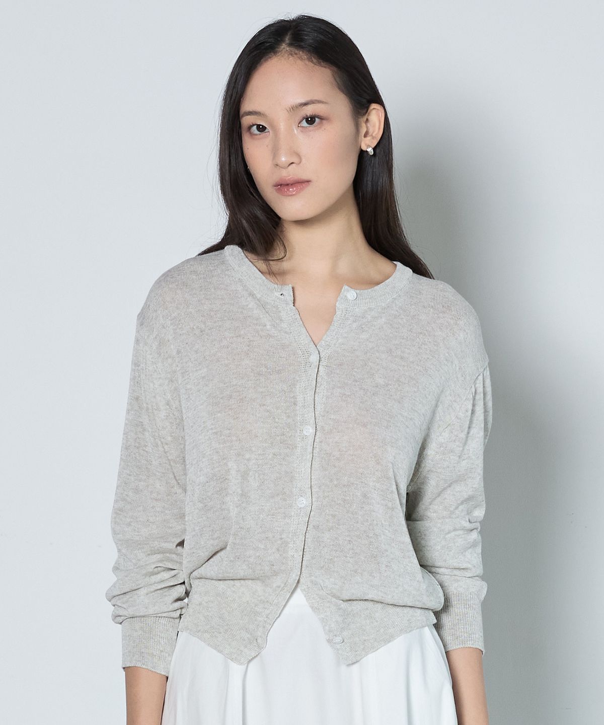 누토프(NUTOFFE) Essential Round Cardigan_Oat Beige
