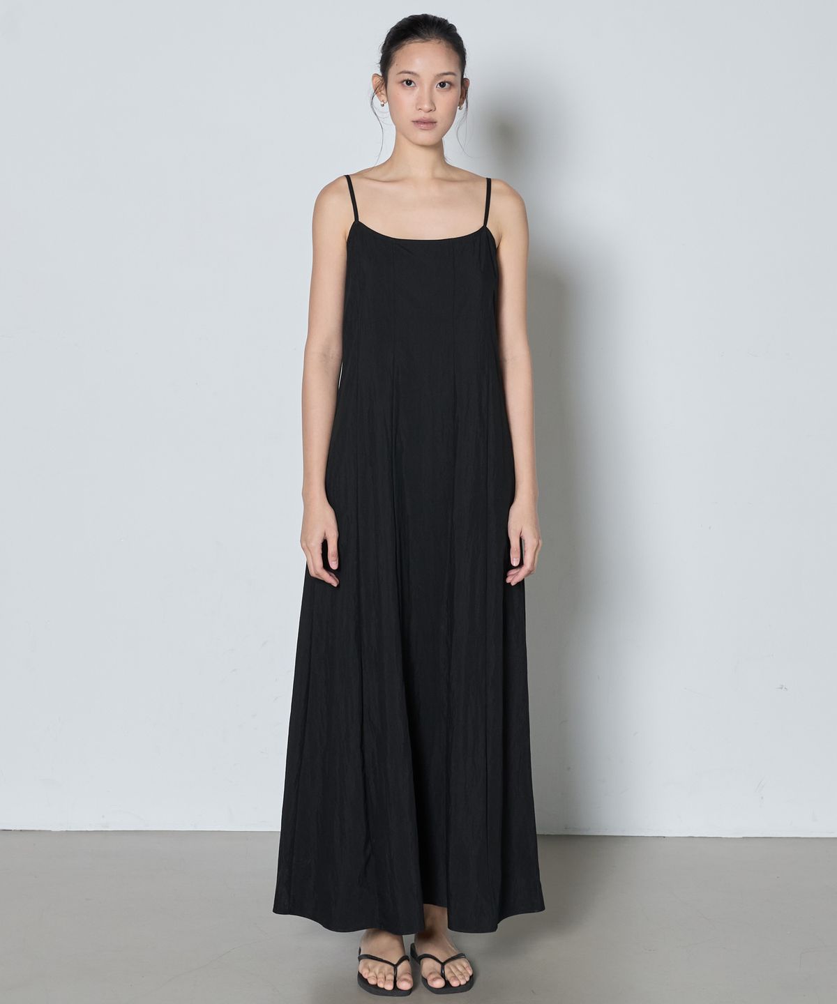 누토프(NUTOFFE) Line Dress_Black