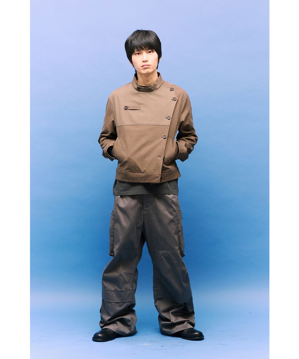해칭룸(HATCHINGROOM) Fencing Jacket Mud Brown