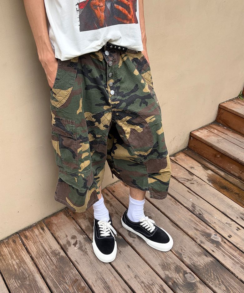 Tuesday*Camouflage bermuda pants