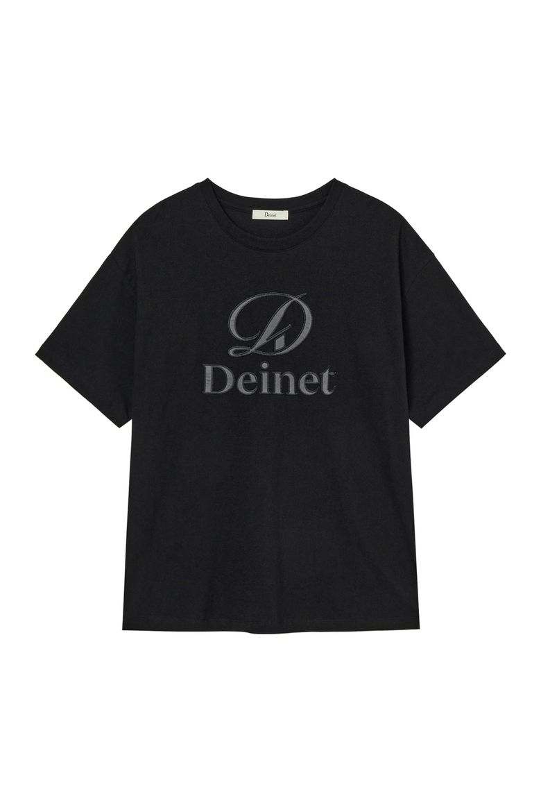 APPLICATION STITCH T-SHIRT IN BLACK