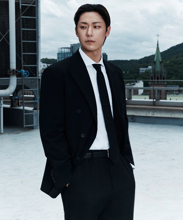 오버사이즈 더블 브레스티드 블레이저 [블랙]