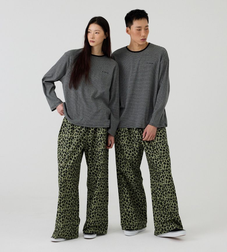 BK&GR 트윈 홈웨어 파자마 셋업_블랙 그레이&그린 레오파드 2Sizes