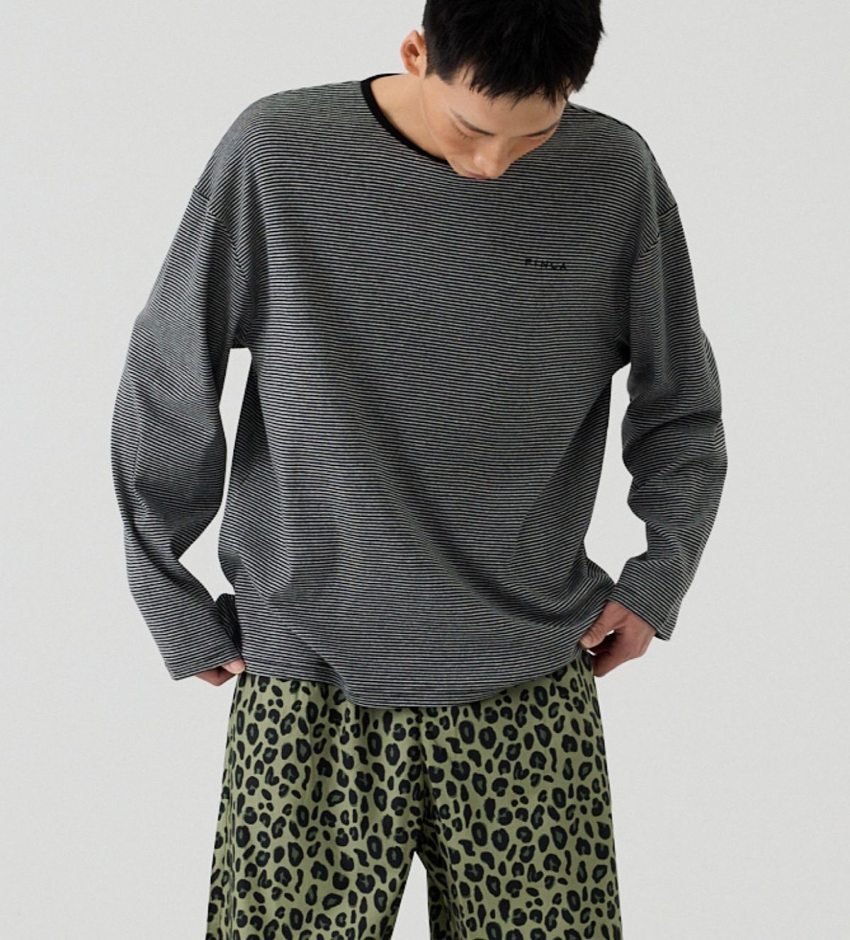 핀카(FINCA) BK 트윈 슬리브 티셔츠_블랙 그레이 스트라이프 2Sizes