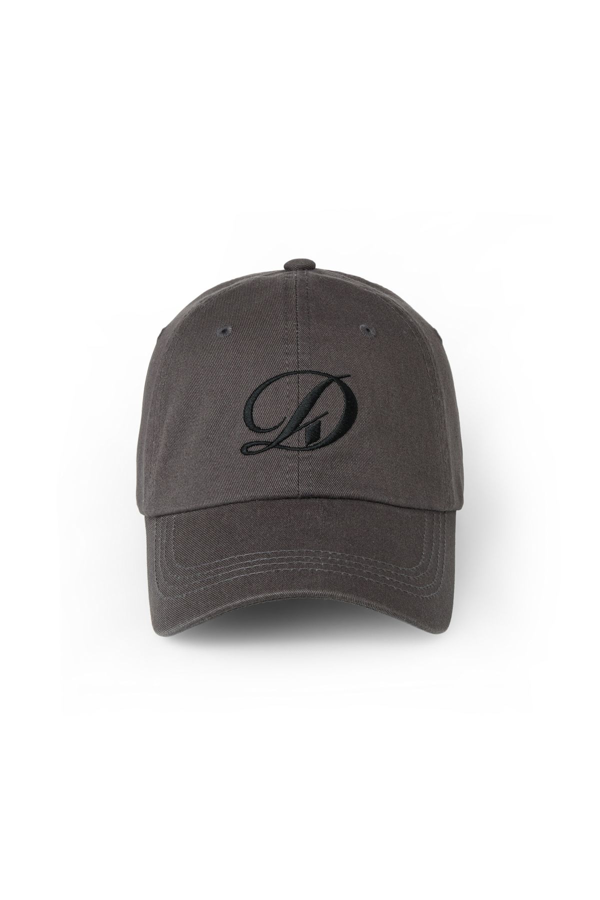 다이닛(DEINET) ESSENTIAL D LOGO BALL CAP IN CHARCOAL